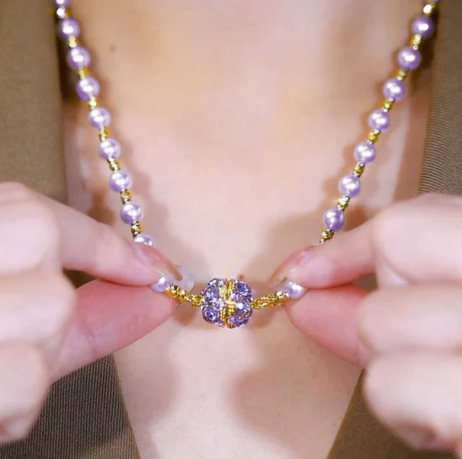 Collier de Perles avec Boule de Strass