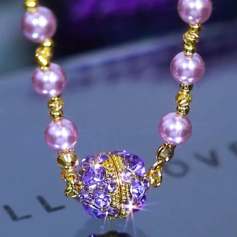 Collier de Perles avec Boule de Strass